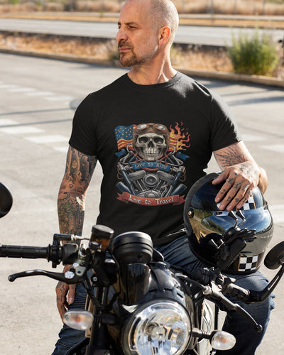Live to Ride Love to Travel Classic Round Neck T-shirt