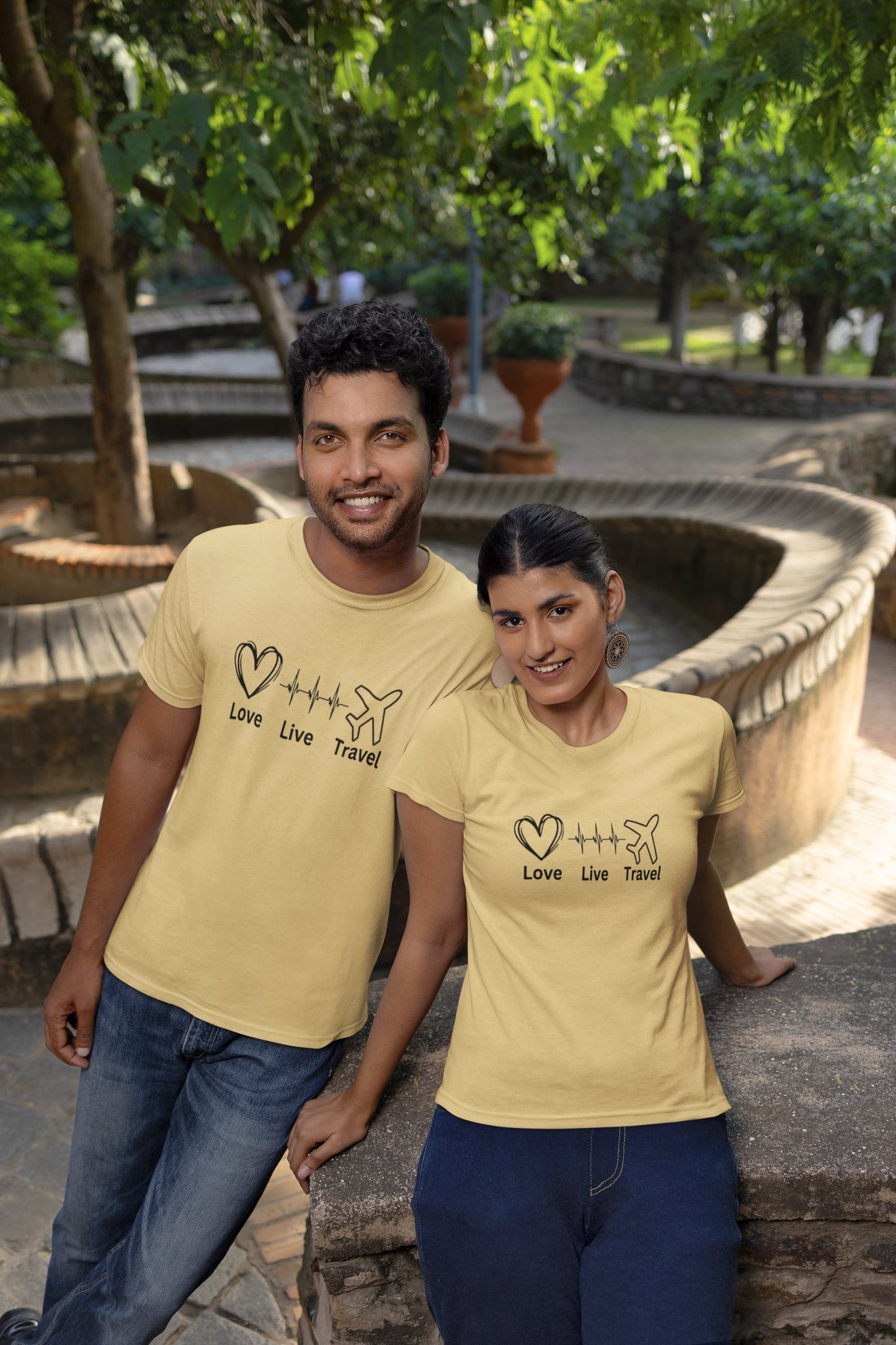 Love Live Travel Classic Round Neck T-shirt